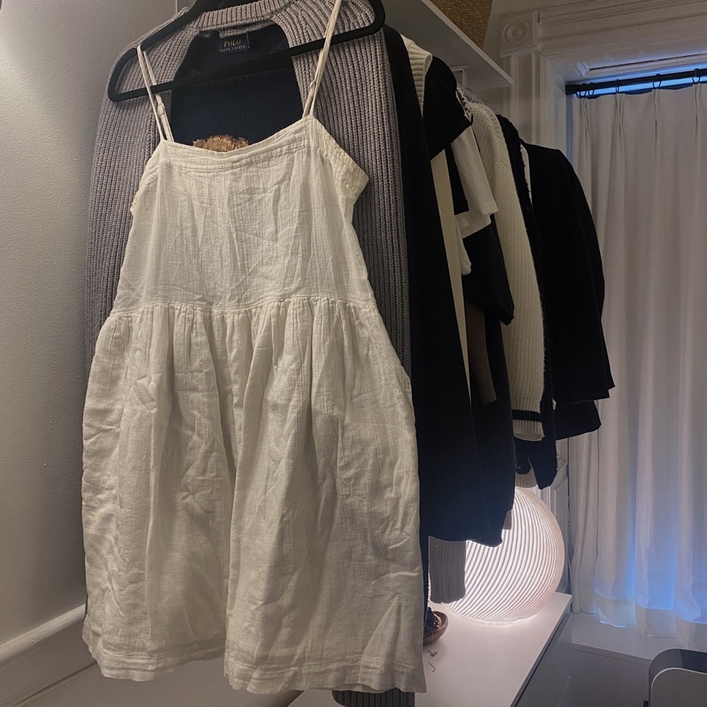 Linen aritzia dress